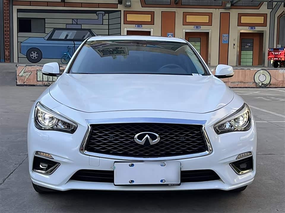 Infiniti Q50L Infiniti Q50L