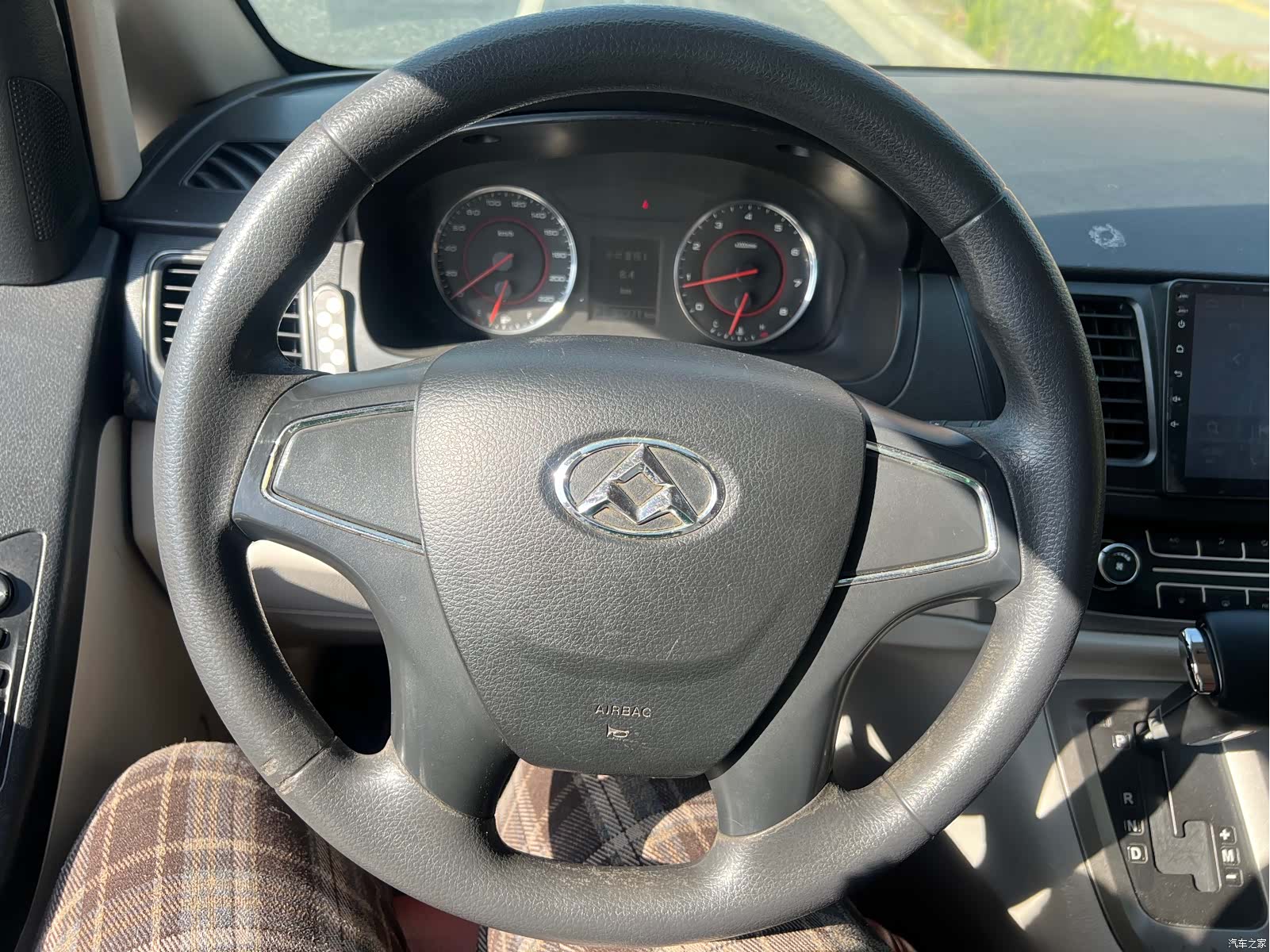 Maxus G10, 2016 14