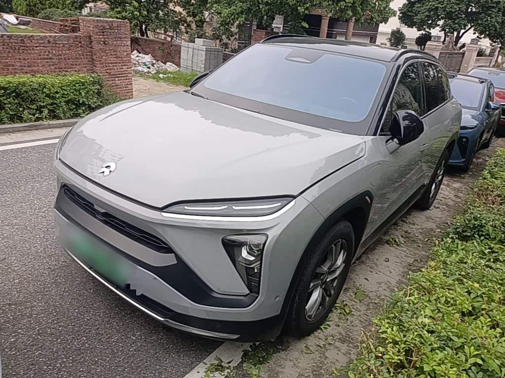 NIO ES6