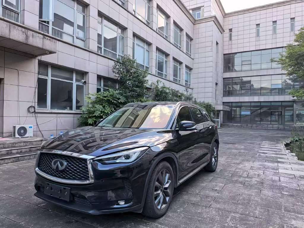 Infiniti QX50 2020 2.0T Luxury