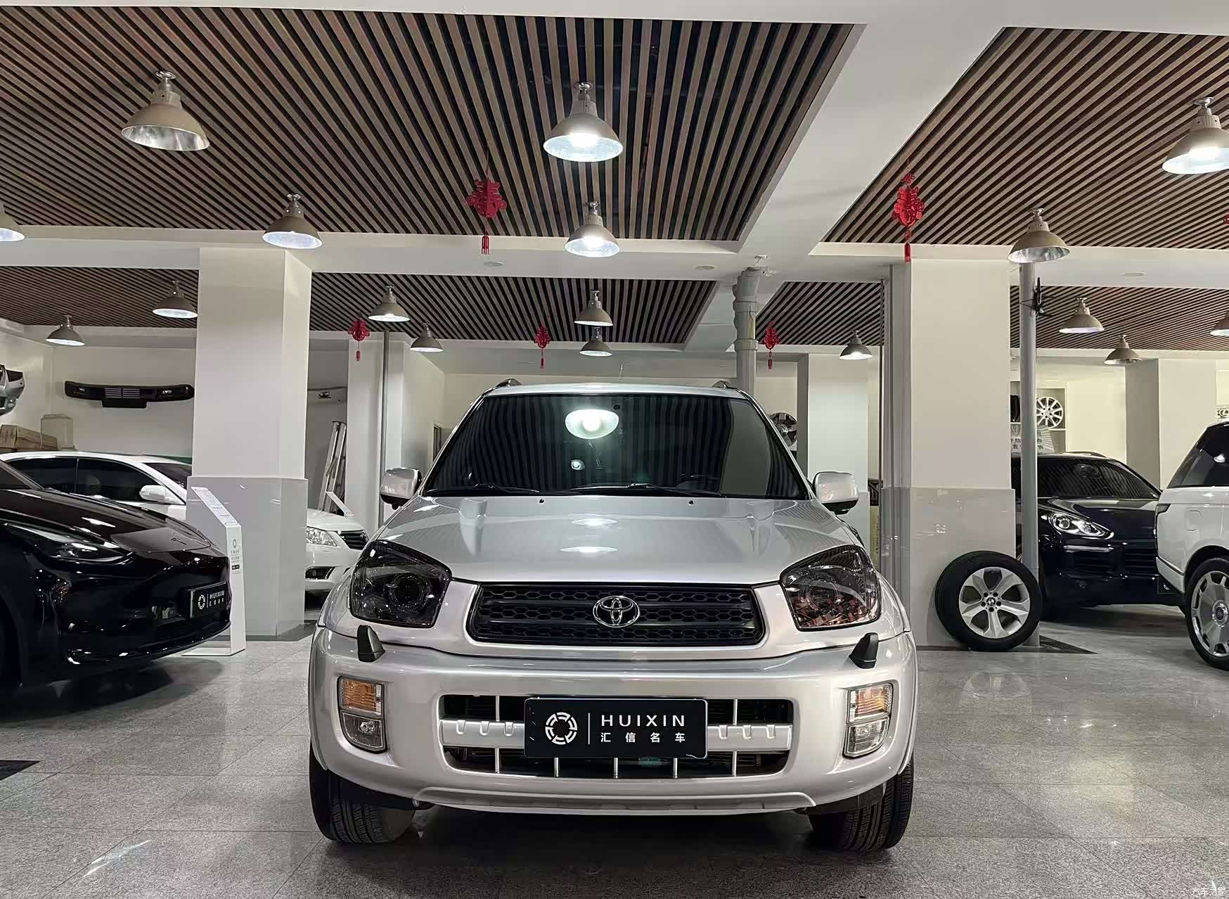 Toyota RAV4, 2003 2