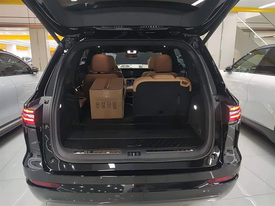 Li Auto Ideal ONE