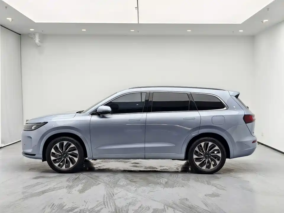 AITO Ask the world M7