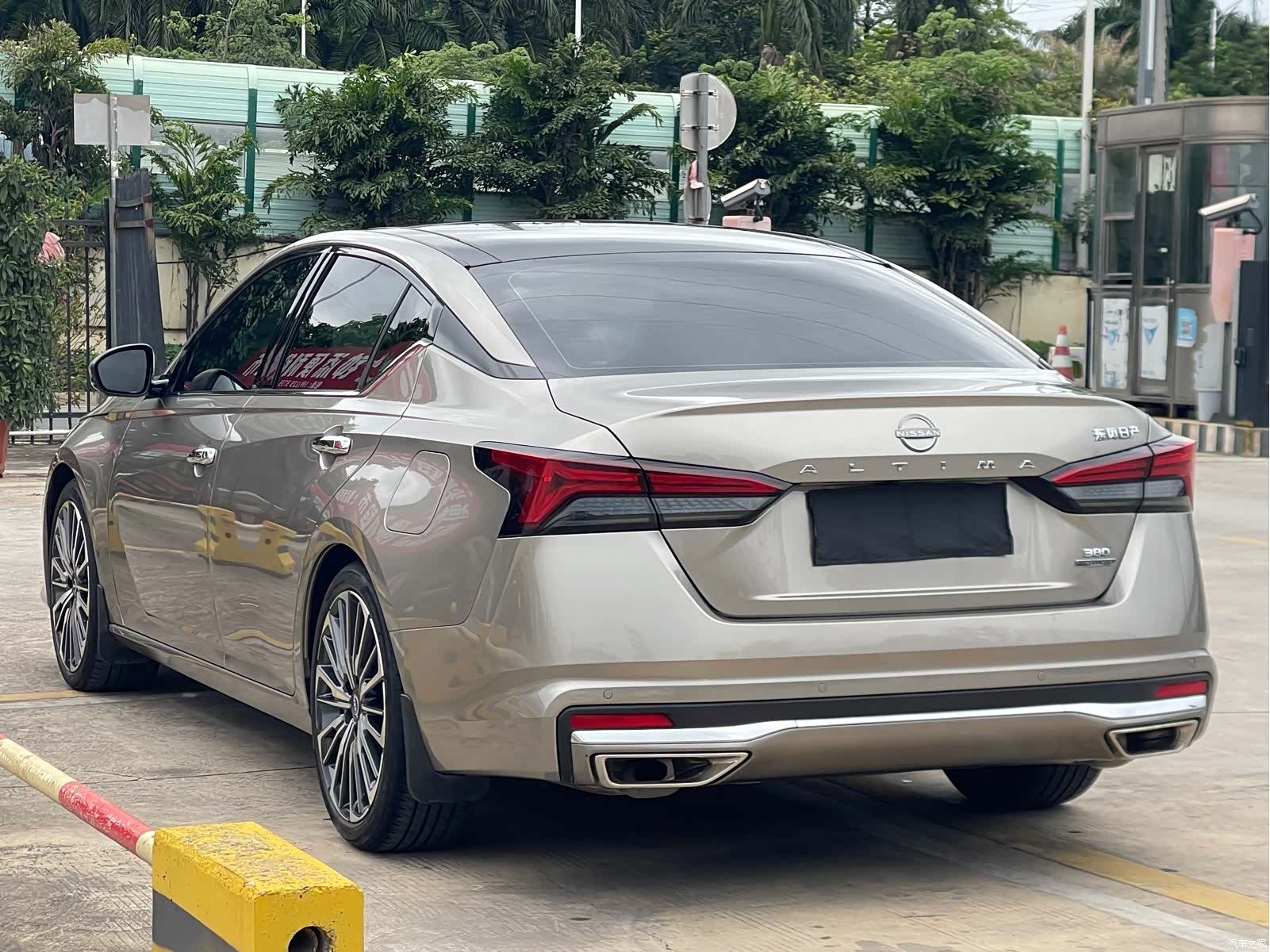 Nissan Teana, 2023 4