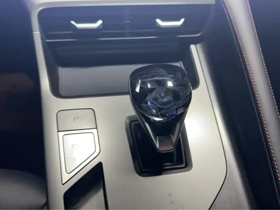 Roewe RX5 Roewe RX5