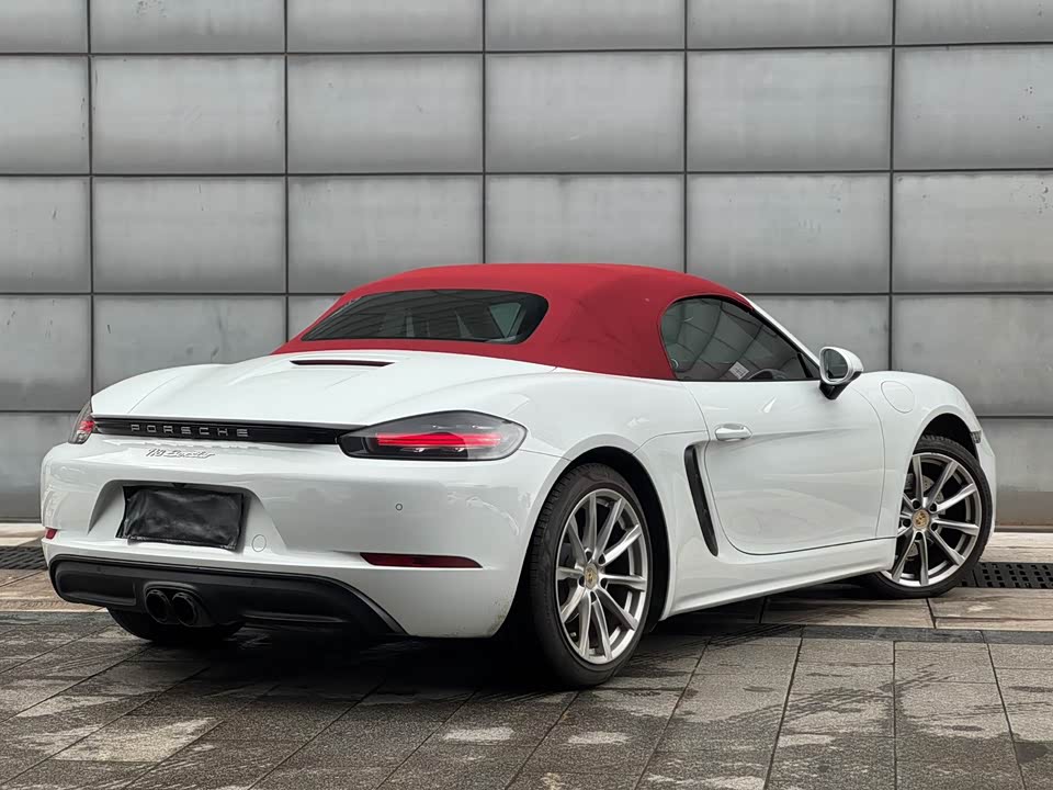 Porsche 718