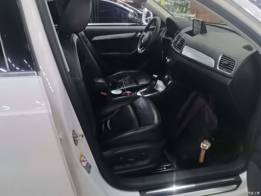 Audi Q3, 2016 25