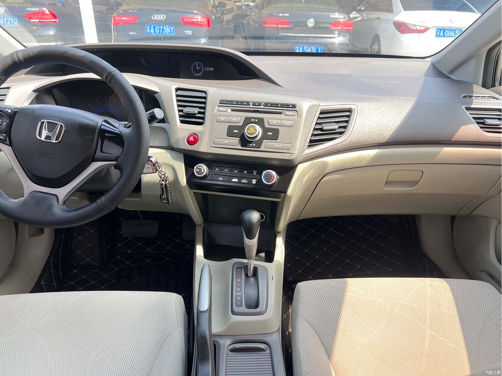 Honda Civic, 2012 15