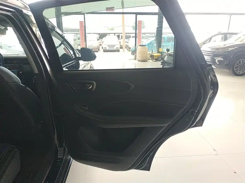 Roewe RX5 Roewe RX5