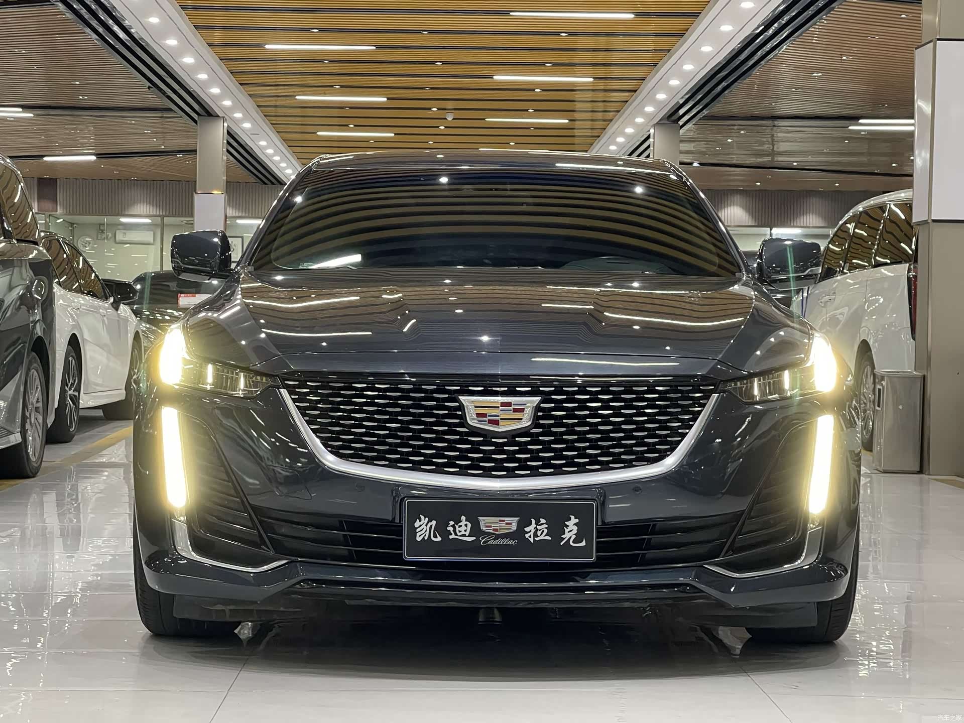 Cadillac CT5, 2021 2