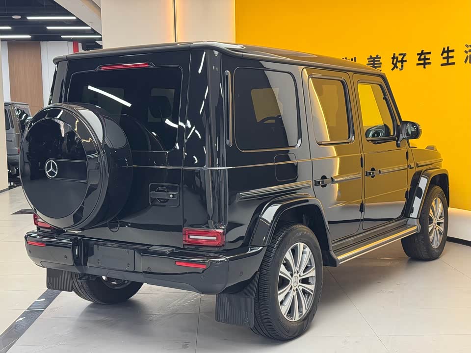 Mercedes-Benz G-class