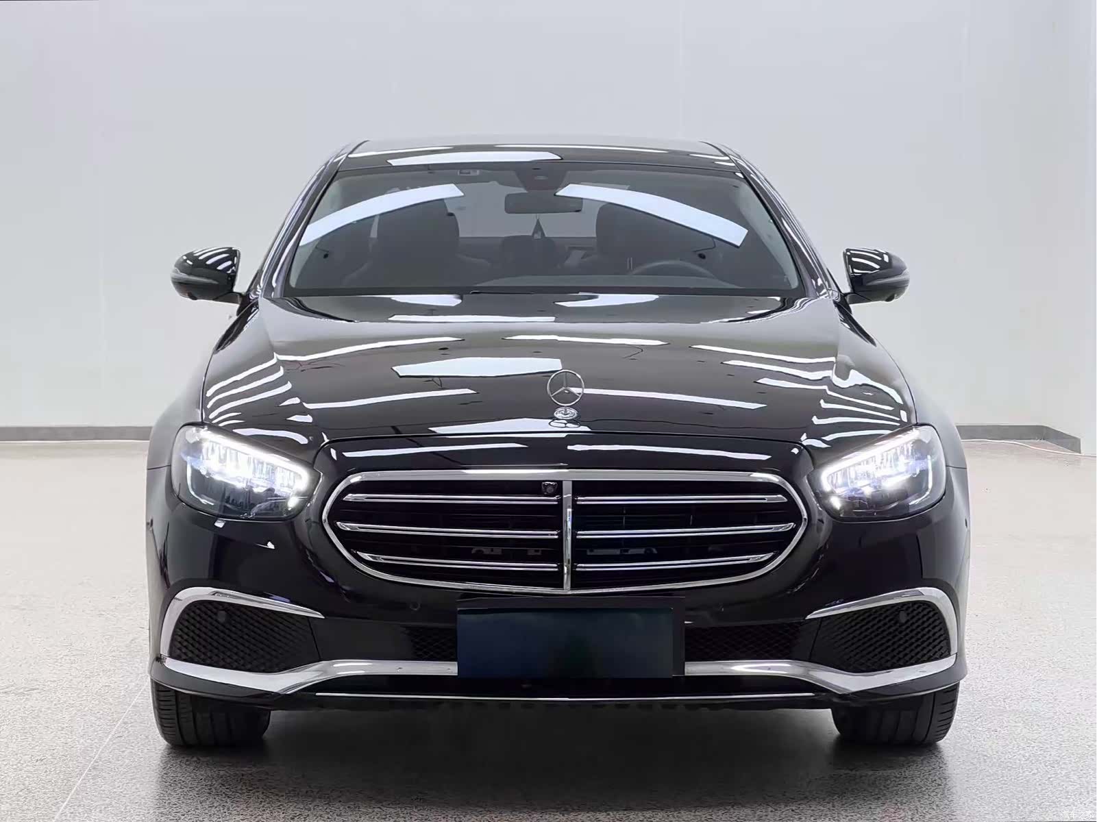 Mercedes-Benz E-Class, 2022 2