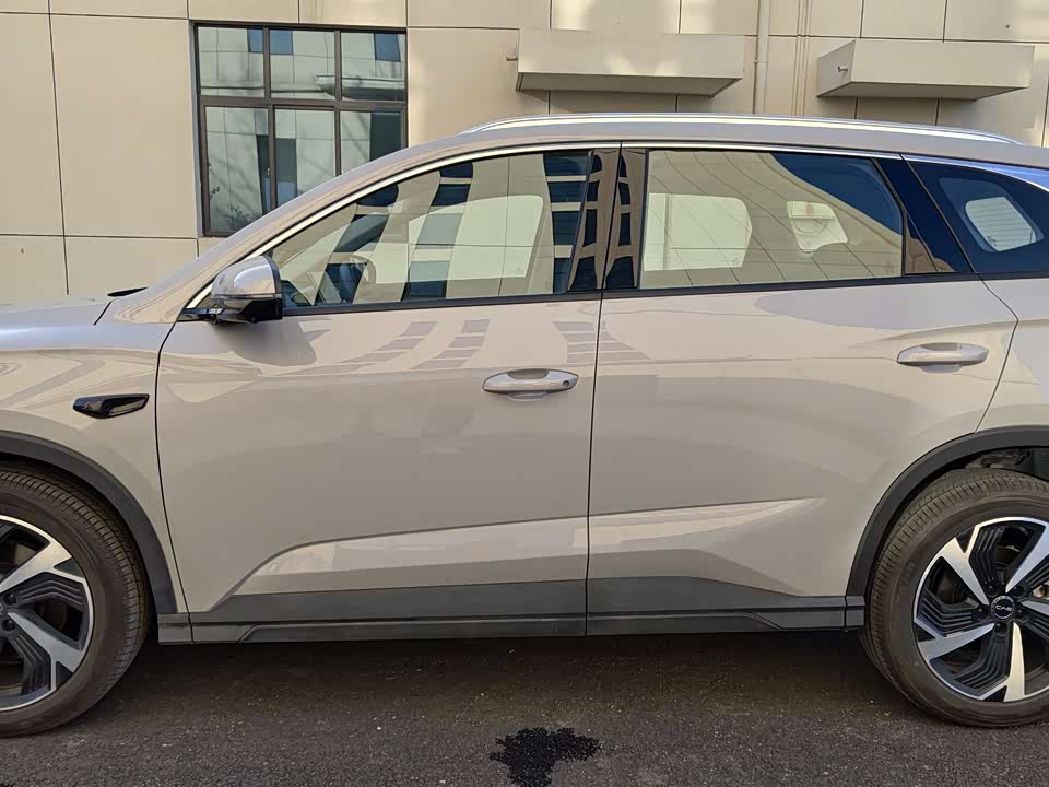 BYD Sea Lion 05 DM-i