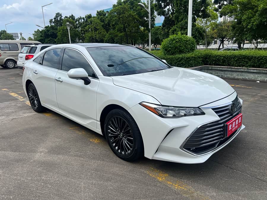 Toyota Avalon 2020, фото 3