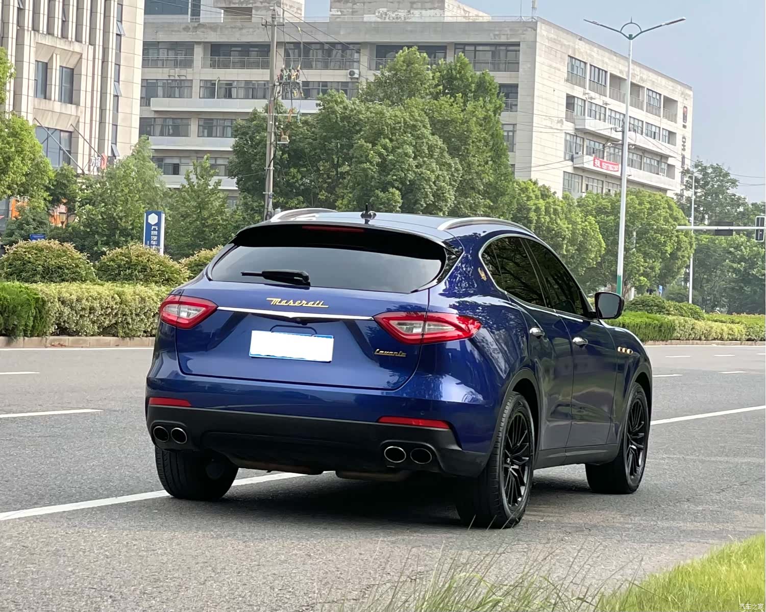 Maserati Levante, 2016 4