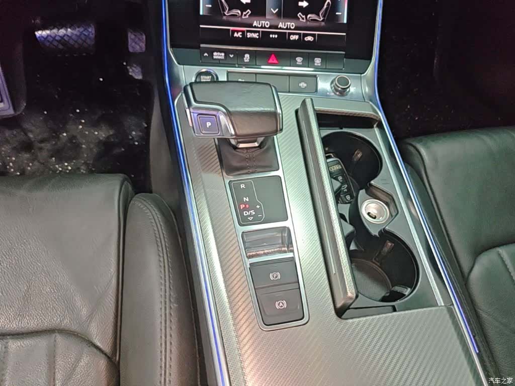 Audi A6L, 2021 14