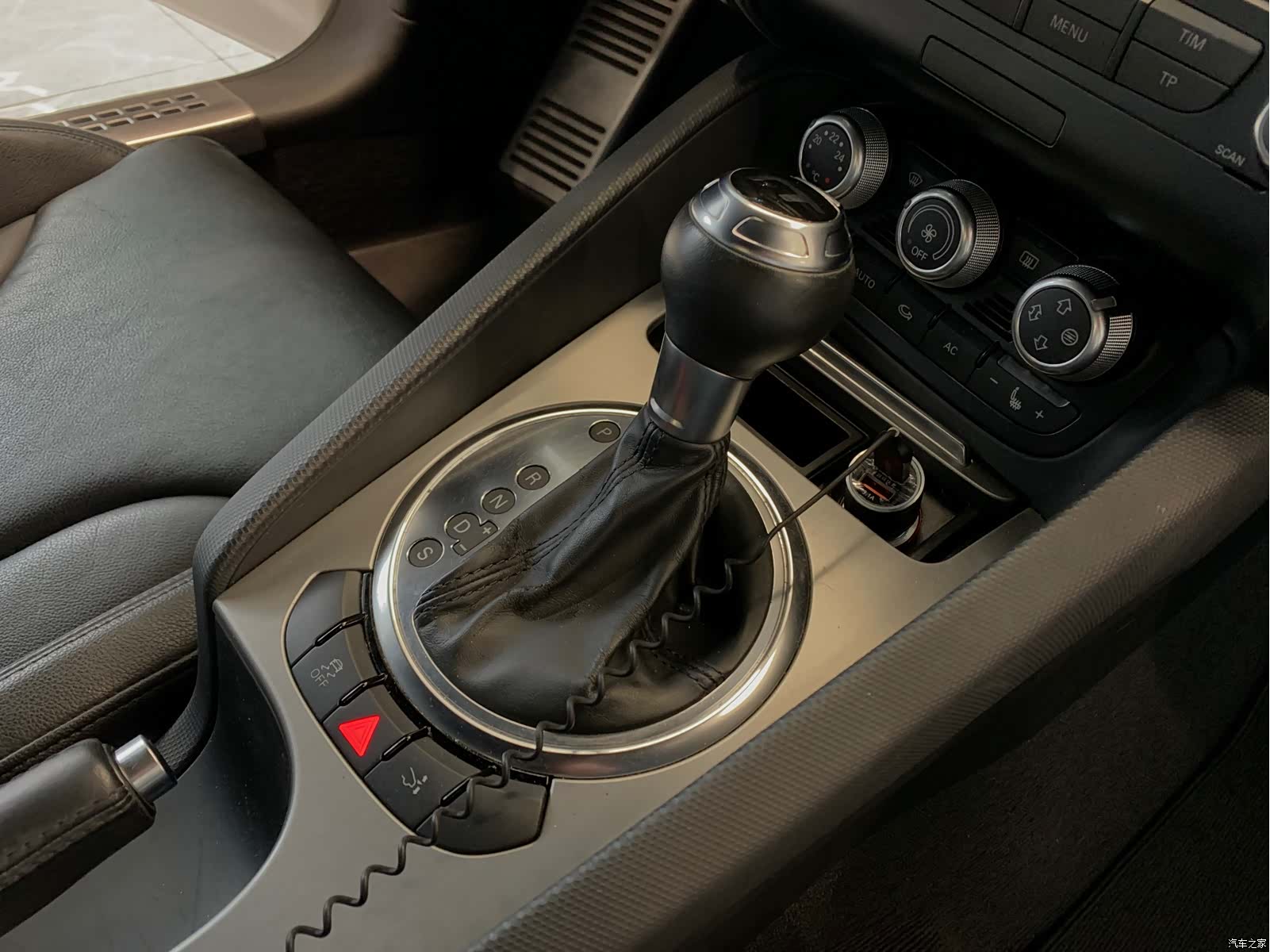 Audi TT, 2012 8