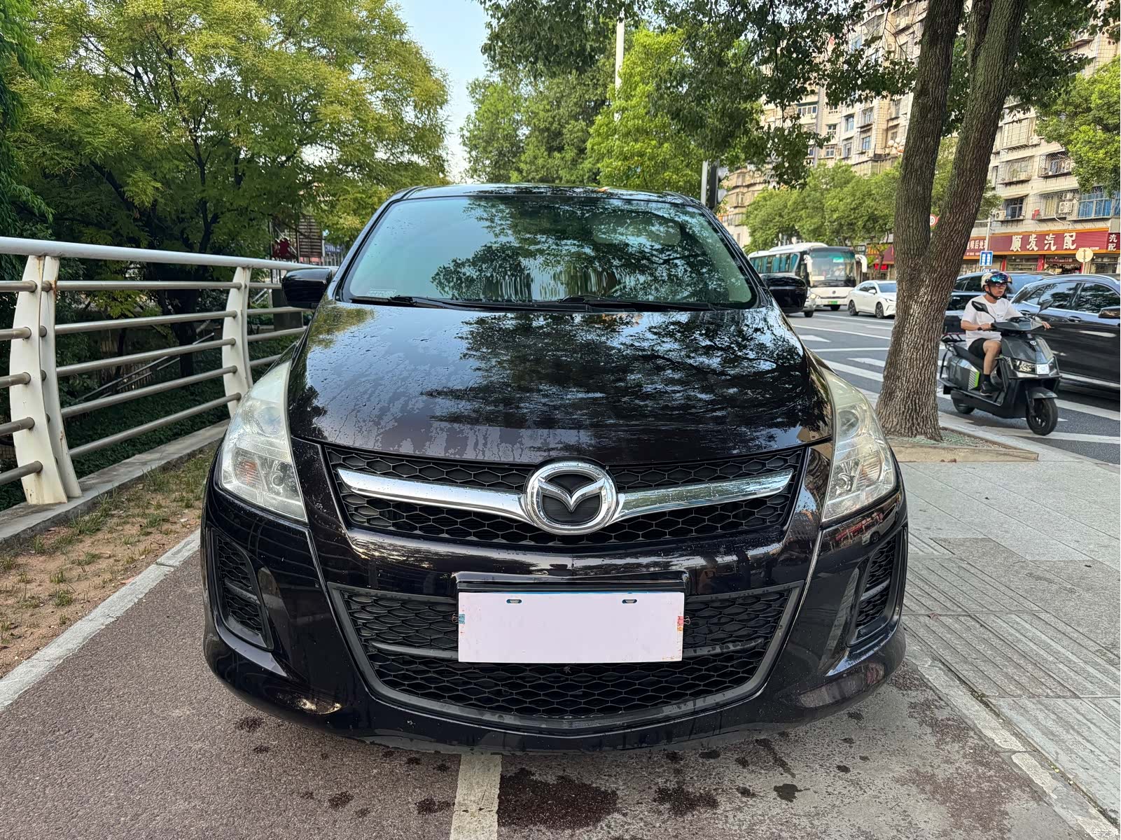 Mazda 8, 2015 2