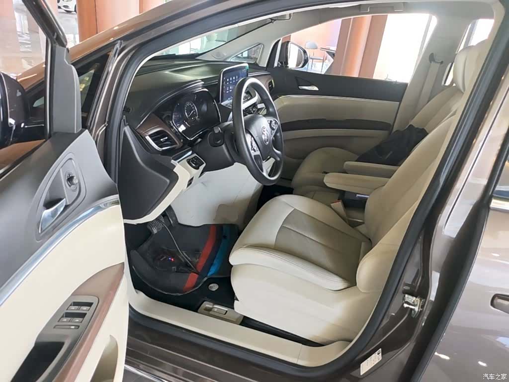 Buick GL8, 2023 16