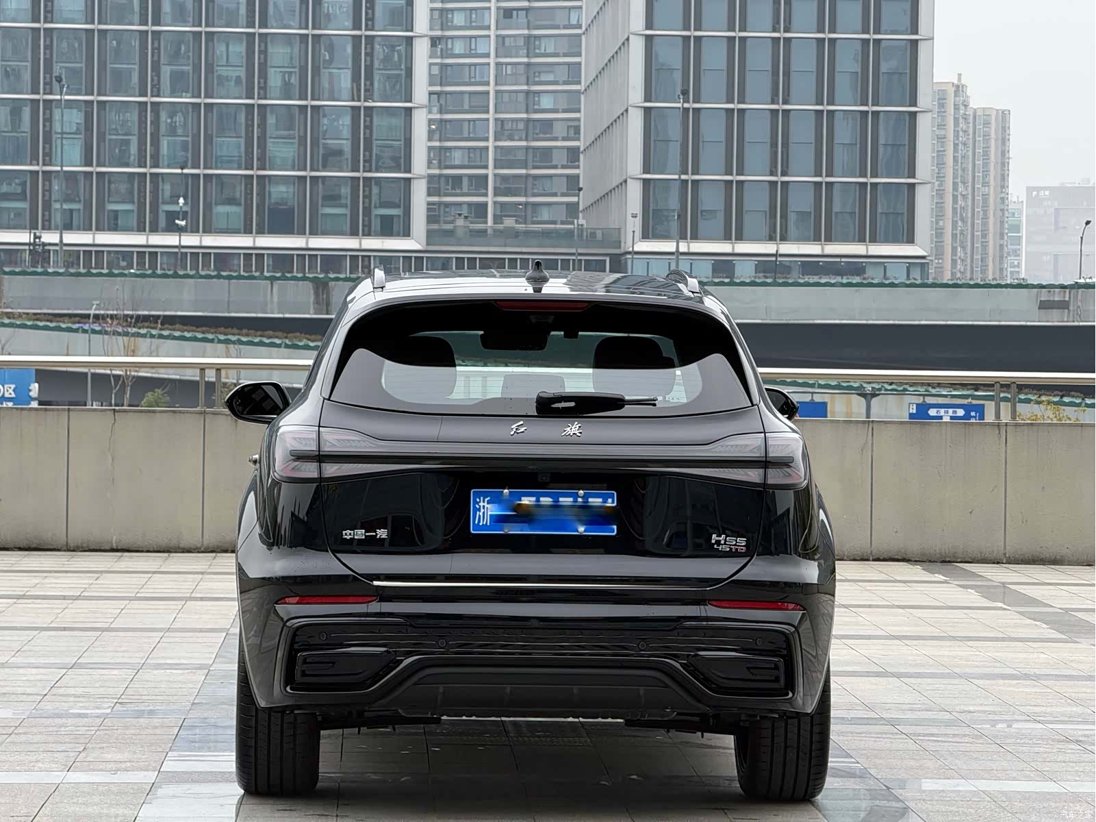 Hongqi HS5, 2025 7