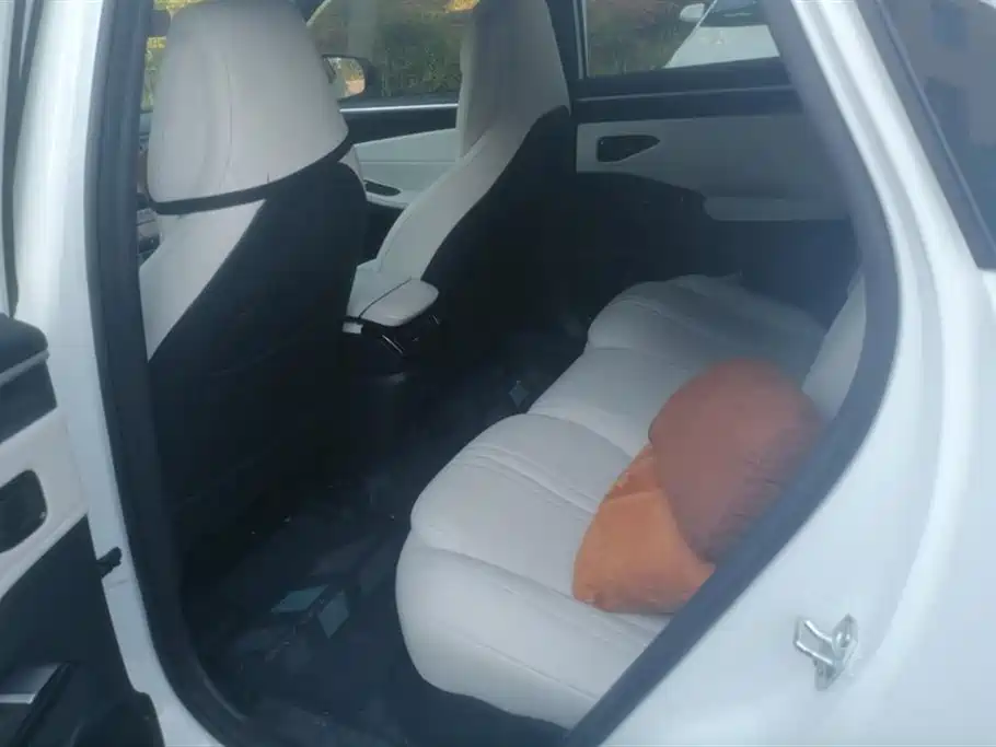 Geely Galaxy Galaxy L7