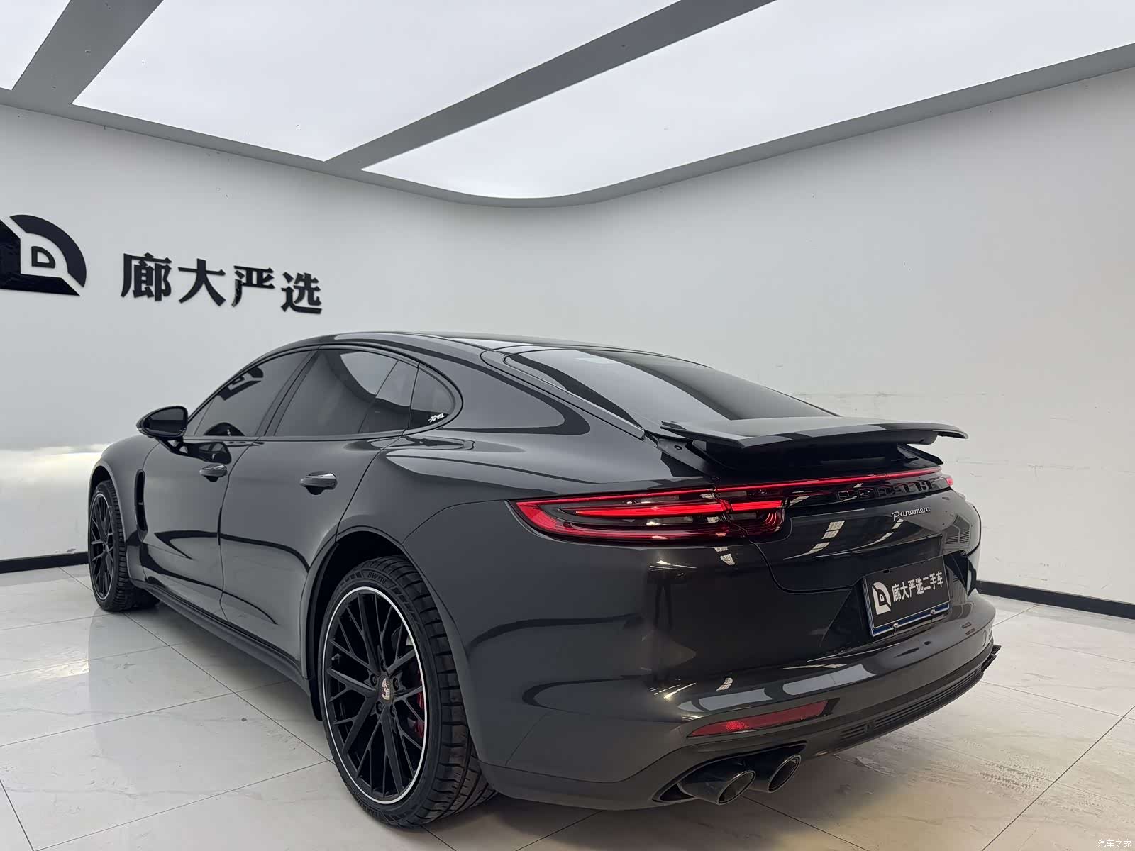 Porsche Panamera, 2020 все фото
