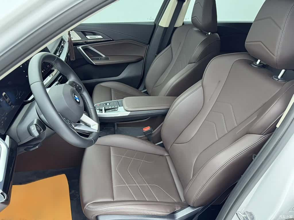 BMW X1, 2024 14