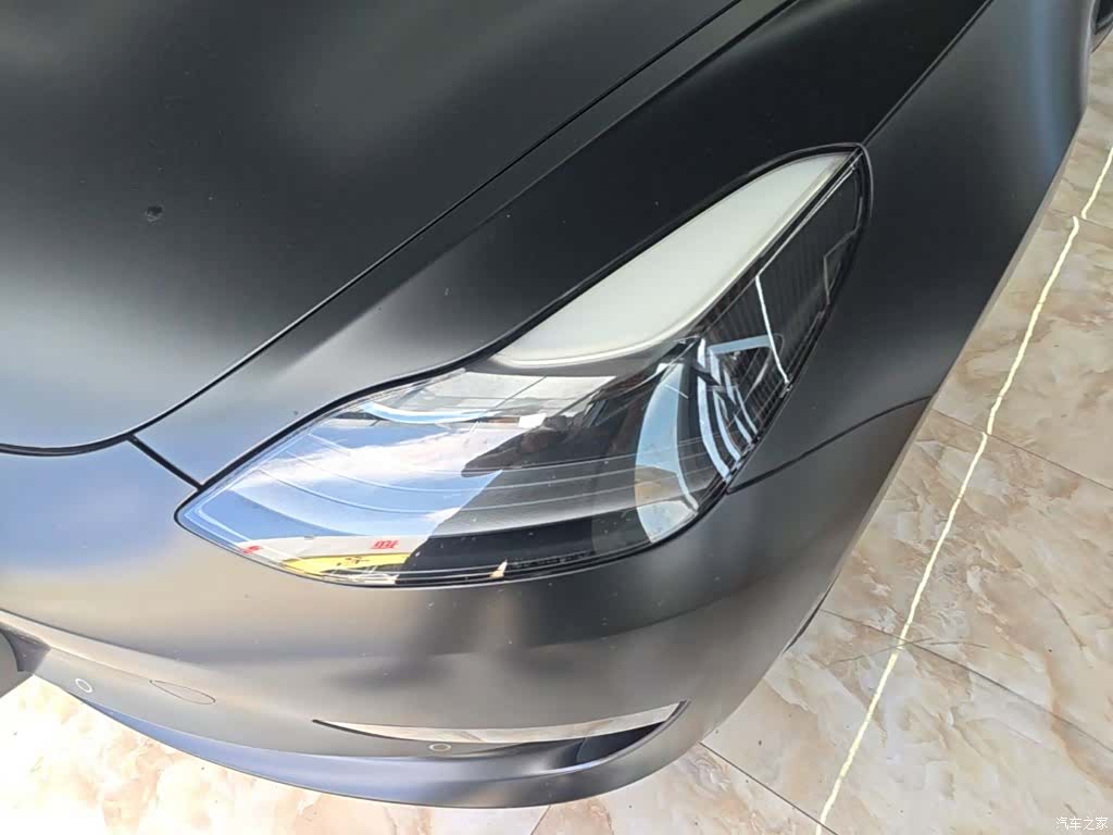 Tesla Model 3, 2021 24