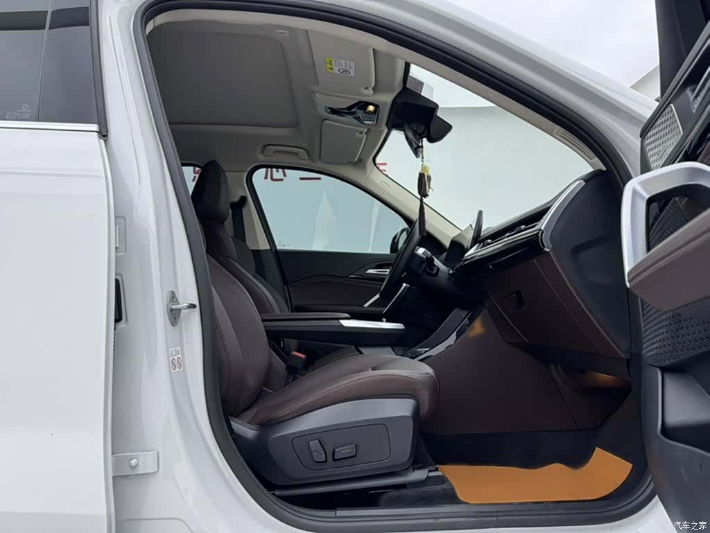 BMW X1, 2024 13