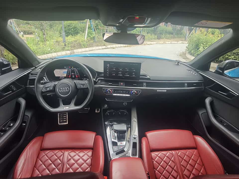 Audi S4 Audi S4