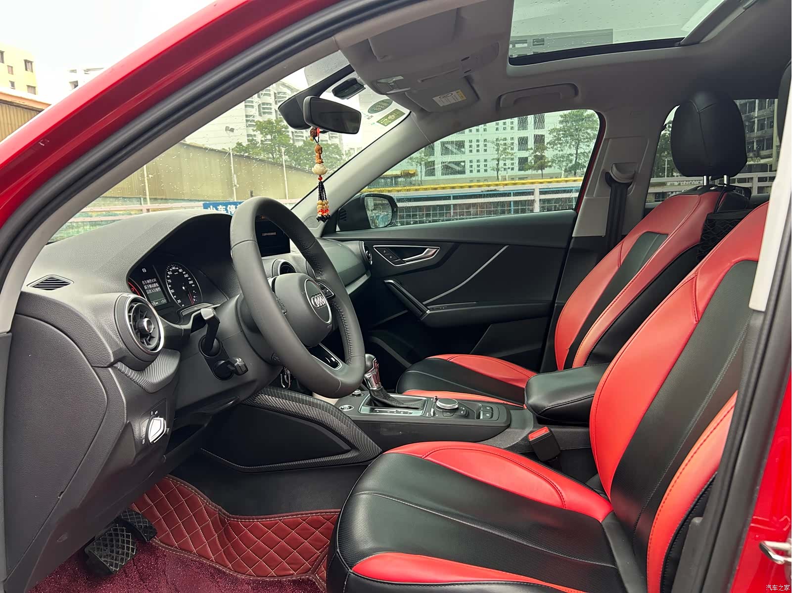 Audi Q2L, 2019 8