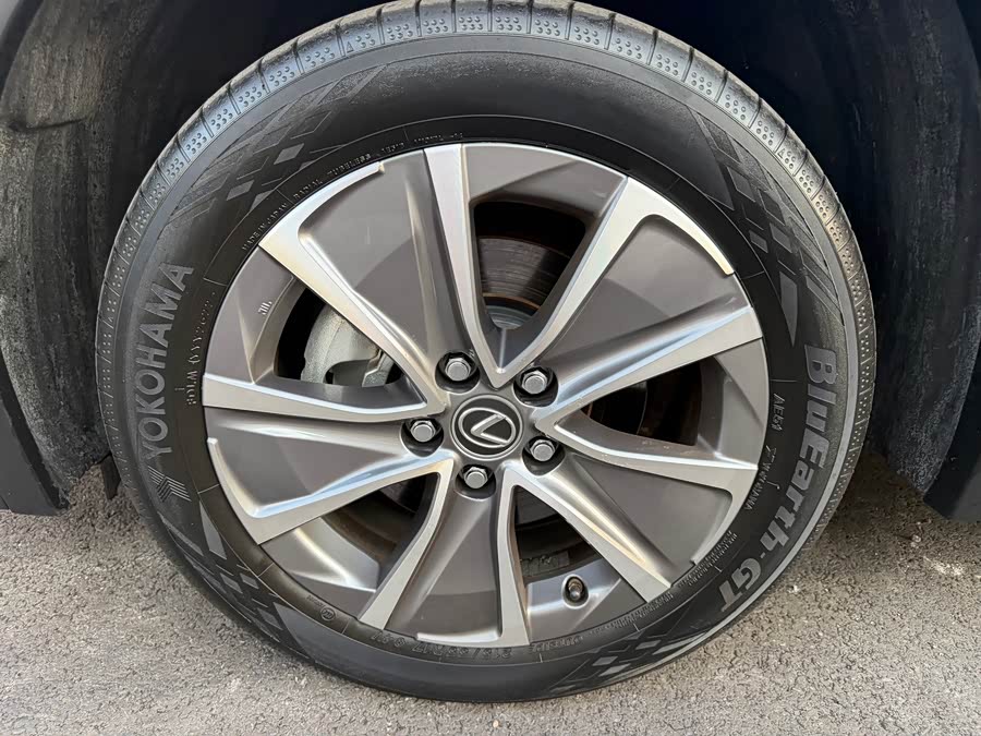 Lexus UX NEV 2022, фото 14