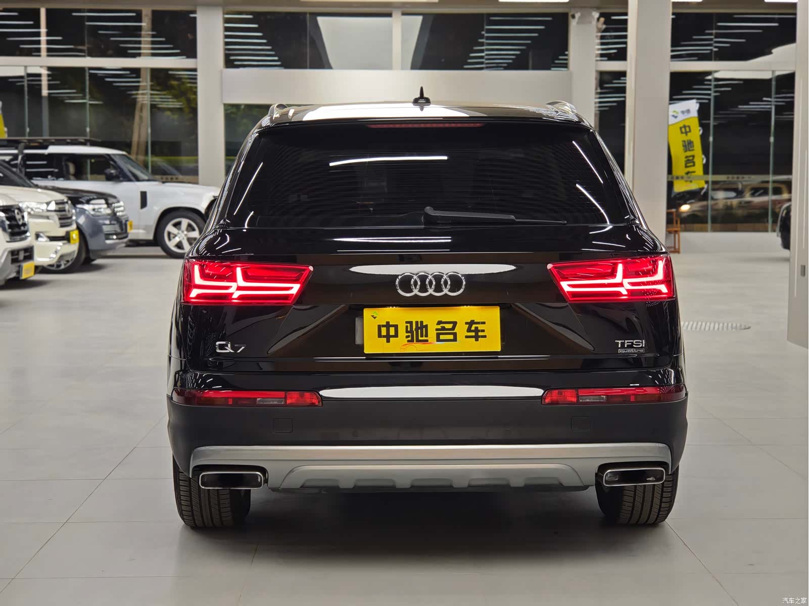 Audi Q7, 2017 все фото