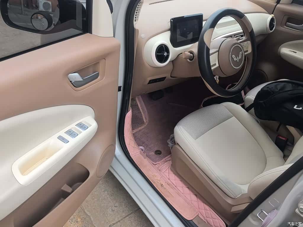 Wuling MINIEV, 2025 12