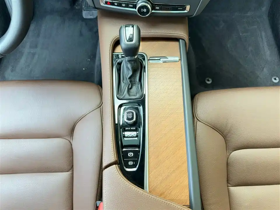 Volvo S90 Volvo S90