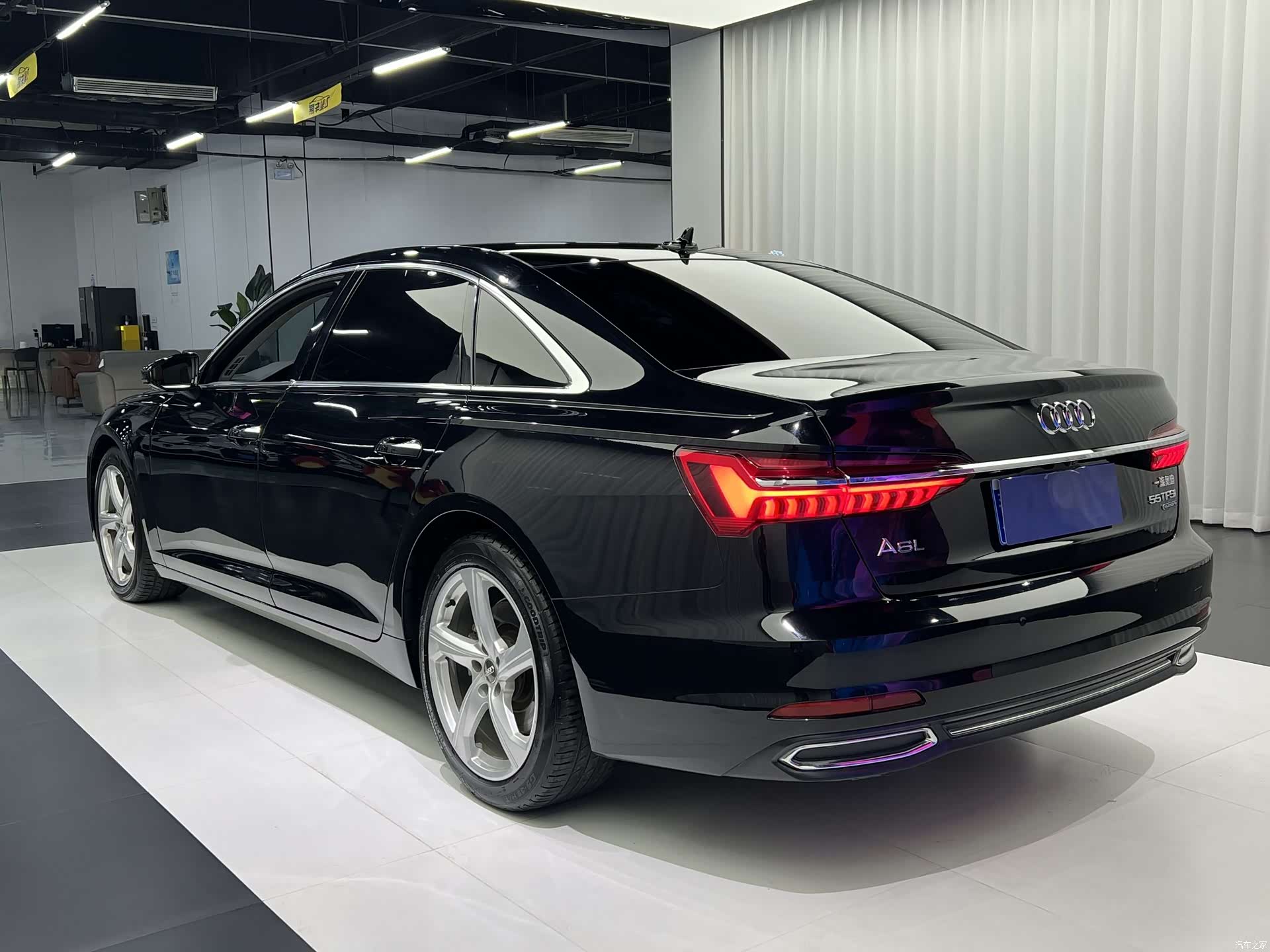 Audi A6L, 2020 9