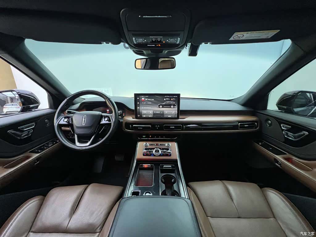 Lincoln Aviator, 2021 14