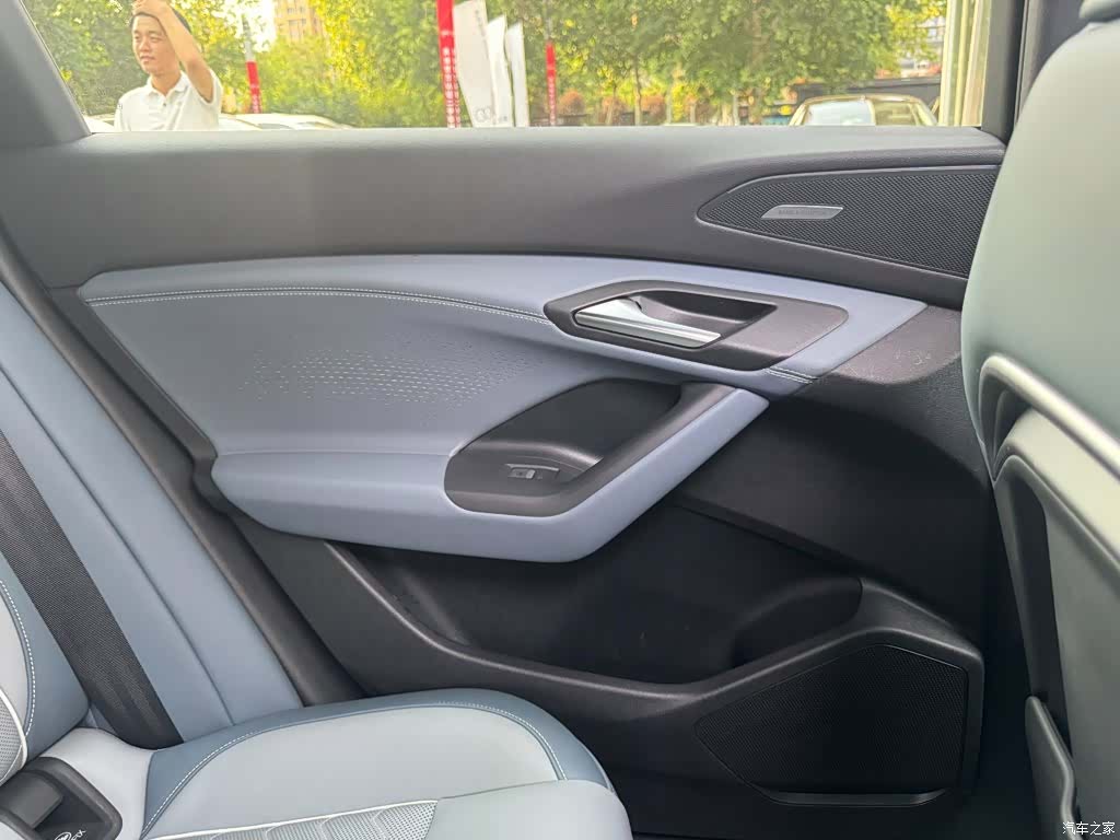 Audi e-tron, 2025 23