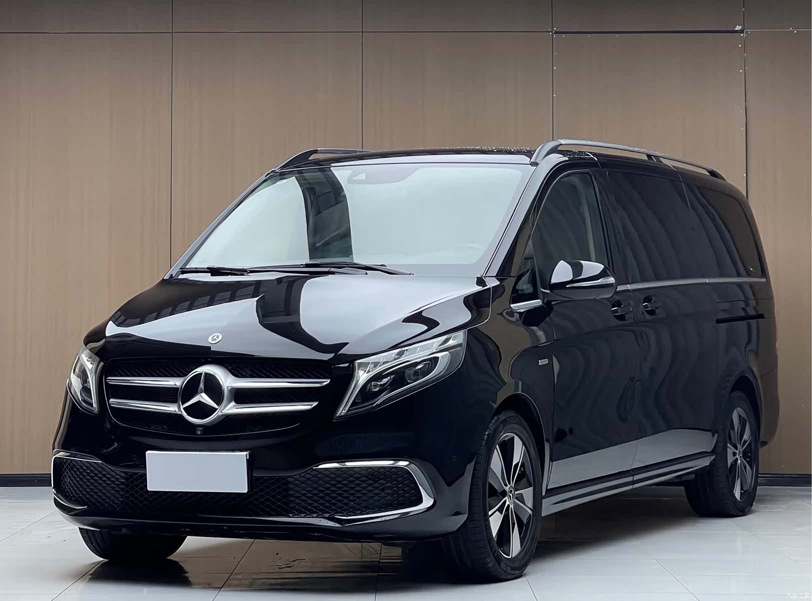 Mercedes-Benz V-Class, 2020 1