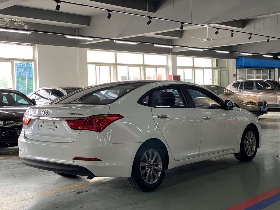 Hyundai Name picture