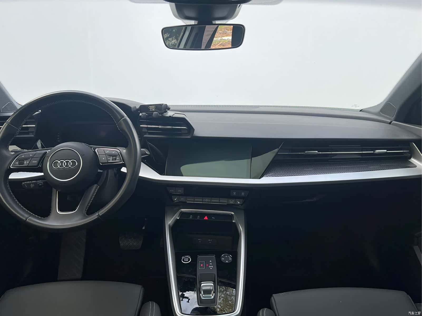 Audi A3, 2023 все фото