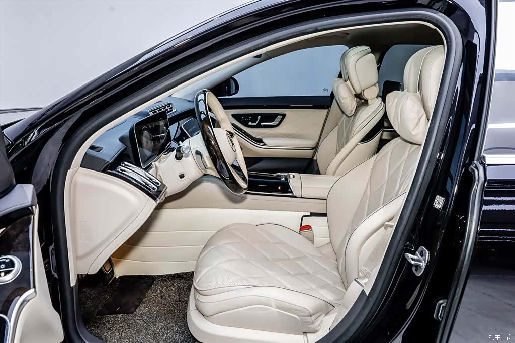 Maybach S-Class, 2023 8