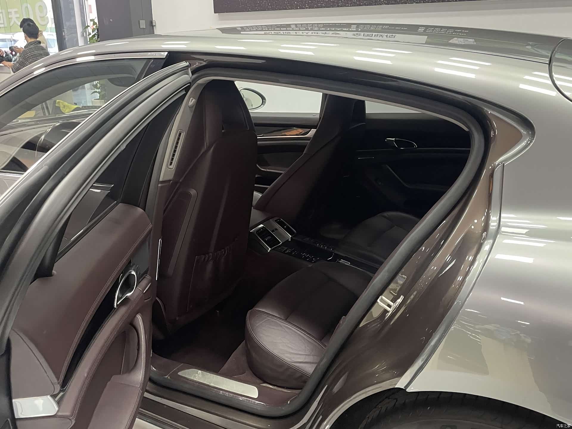Porsche Panamera, 2014 10