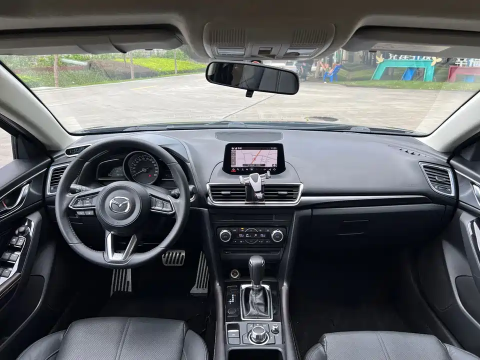 Mazda 3 Angkesaila Mazda 3 Angkesaila