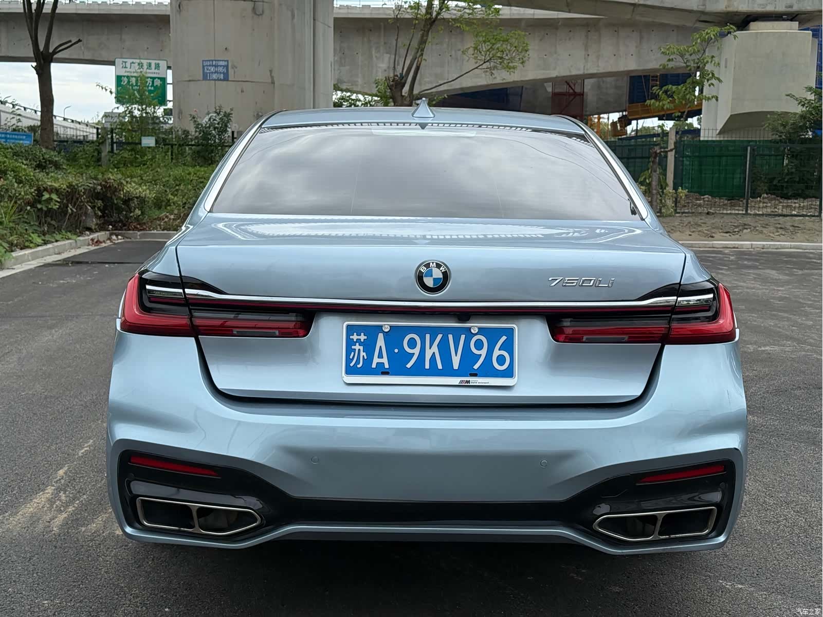 BMW 7 Series, 2011 все фото