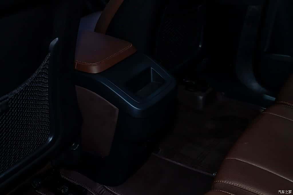 Volvo XC90, 2024 11