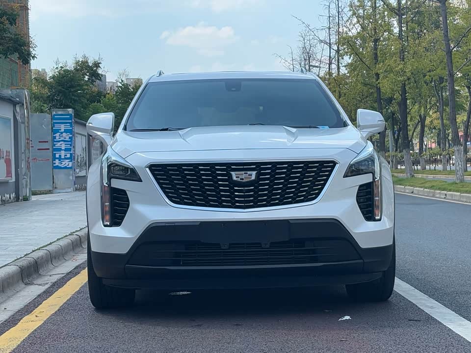Cadillac XT4