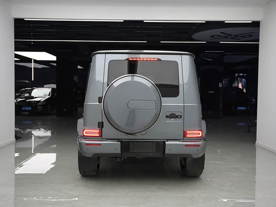 Mercedes-Benz G-class