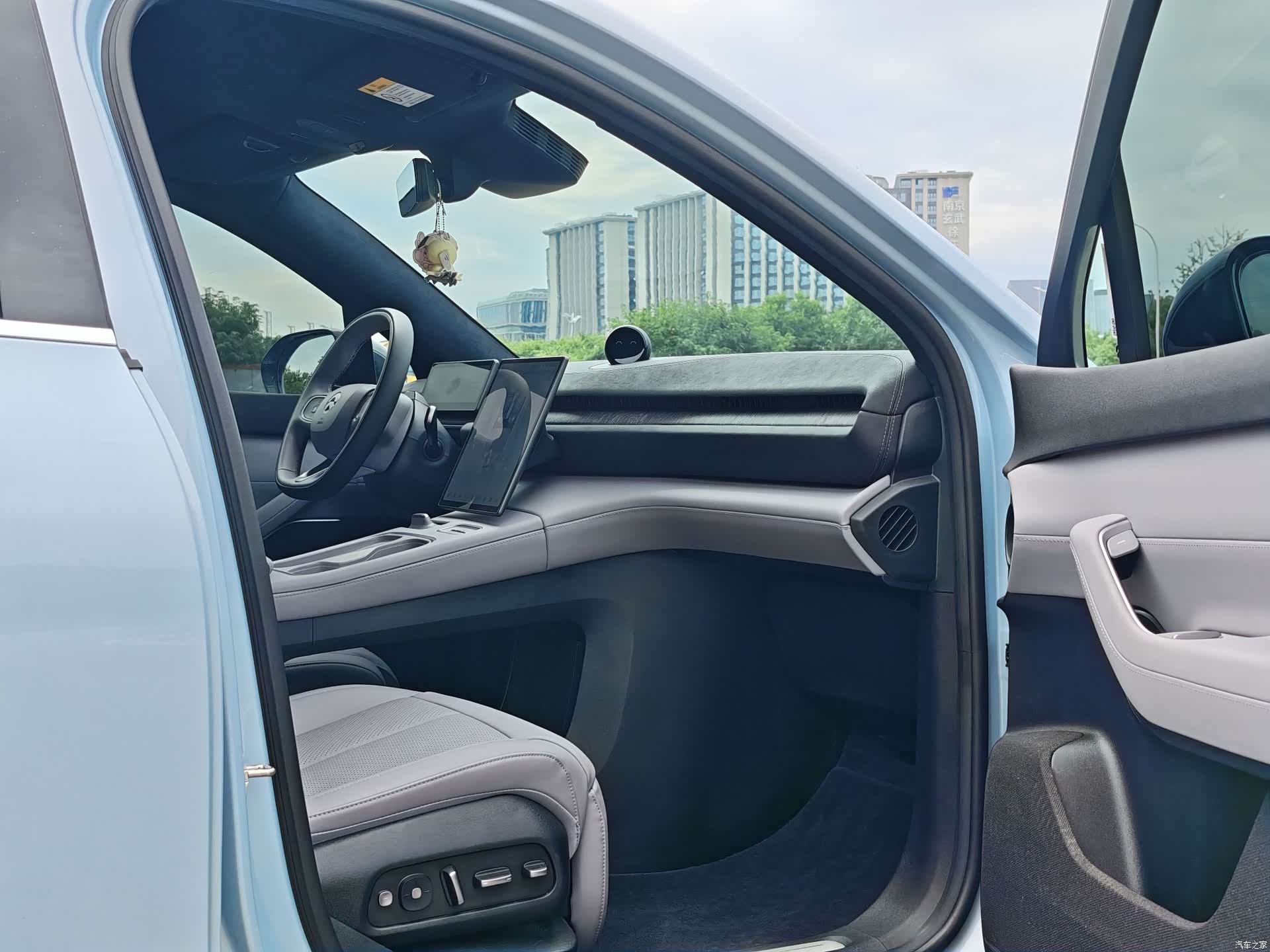 NIO EC6, 2024 11