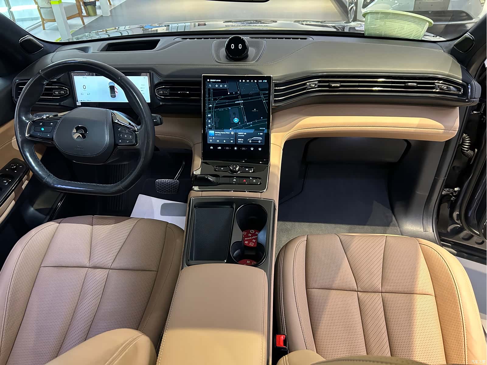 NIO ES8, 2020 8